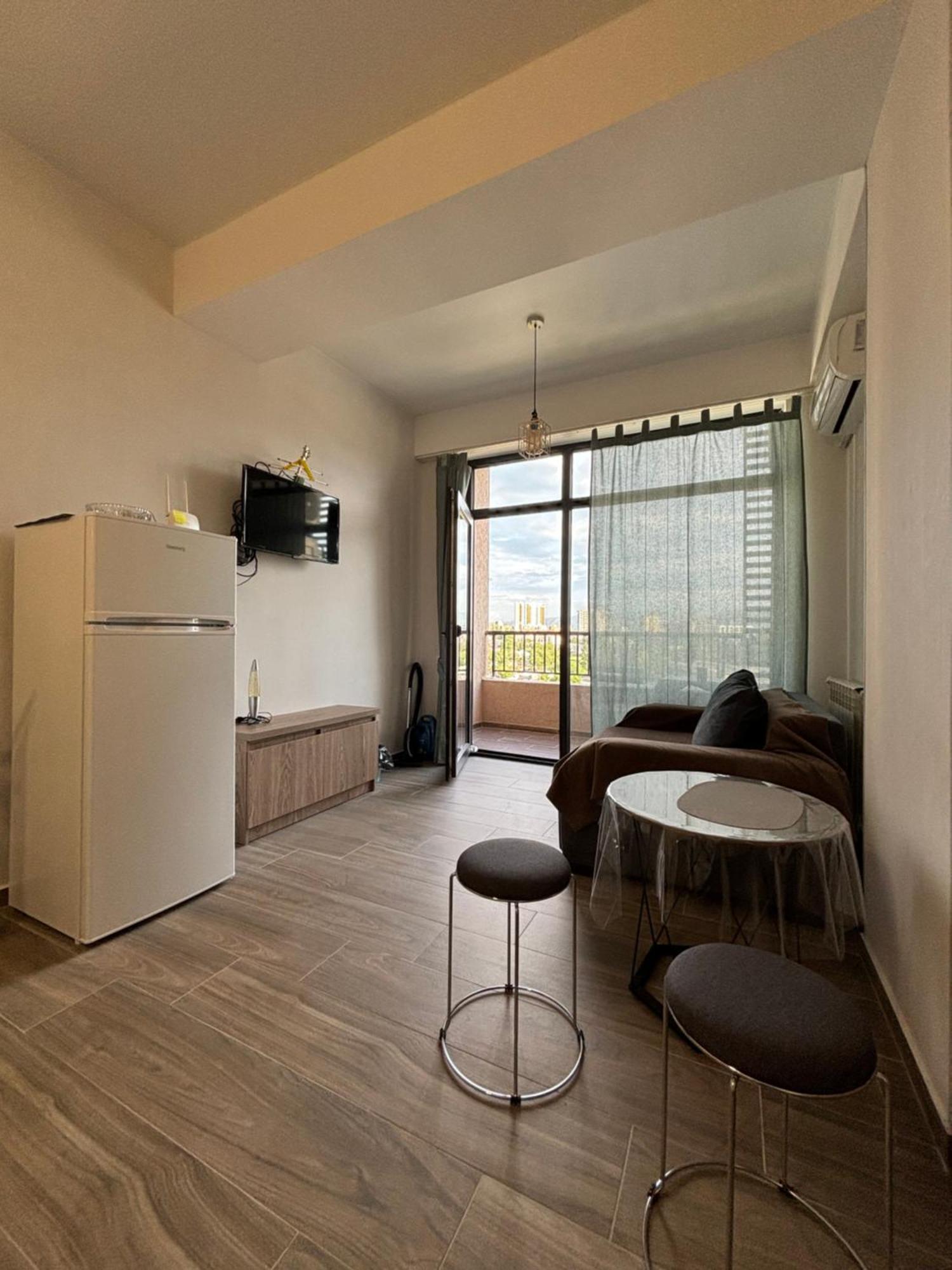 Didube-M-Comfort Tbilisi Exterior photo
